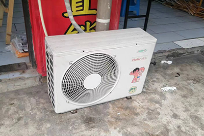 东港空调突然不制冷只吹自然风怎么办？